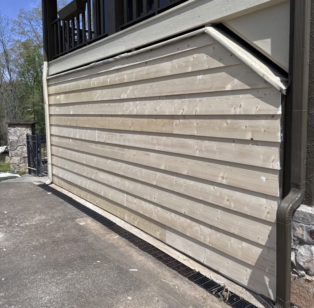 Image of siding installed by RoofingCo.com