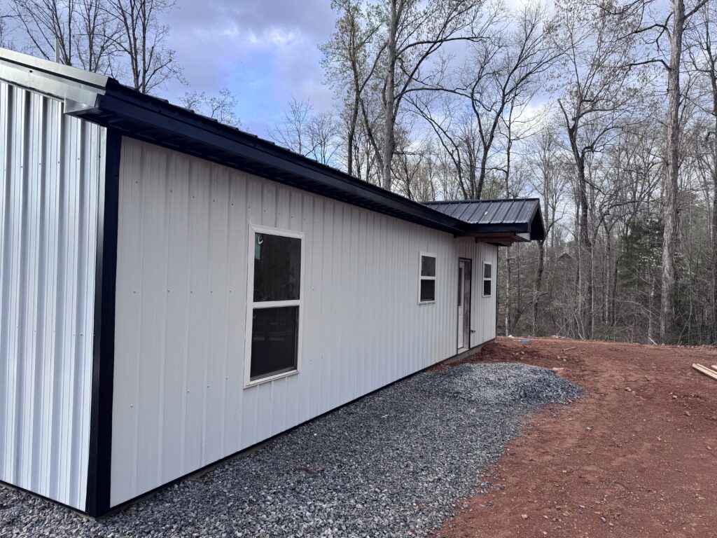 Picture of the side of a Metal Building built by RoofingCo.com