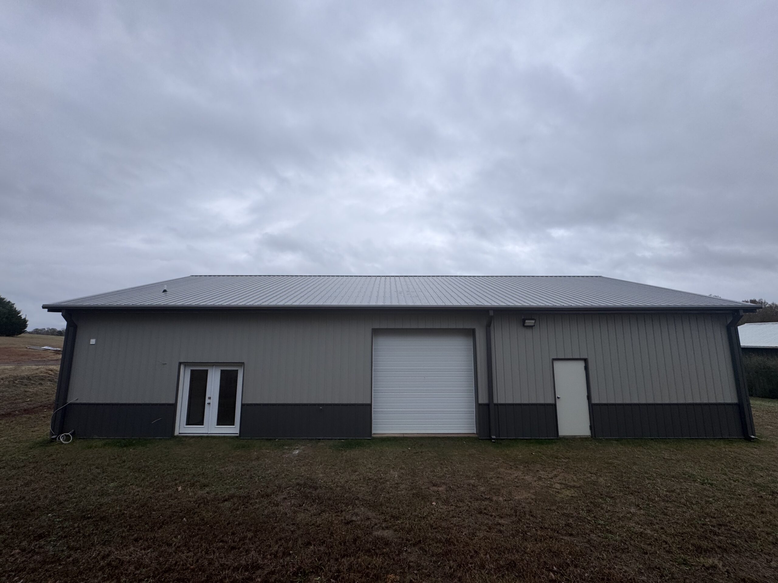 Front image of a metal building